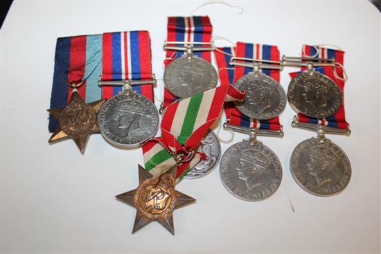 10 Second World War medals